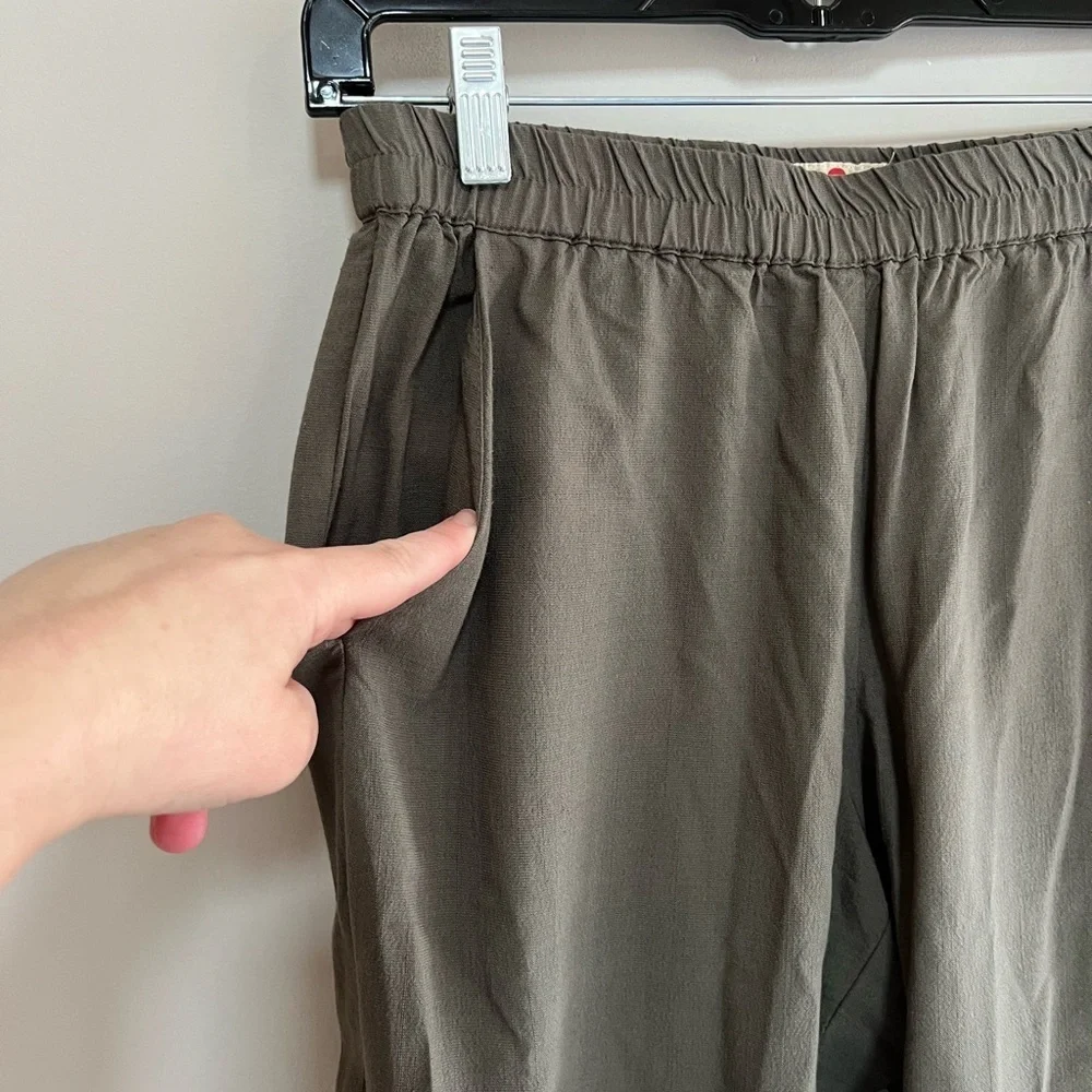 Marine Layer Allison Trouser Pants in Dusty Olive Green, size XS - Picture 6 of 11
